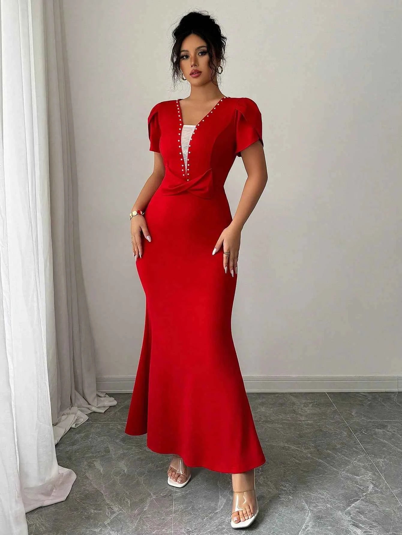 Petal Sleeve Mermaid Maxi Dress 4ea7a900-2935-42a2-b95e-f264289254de-Max-Origin