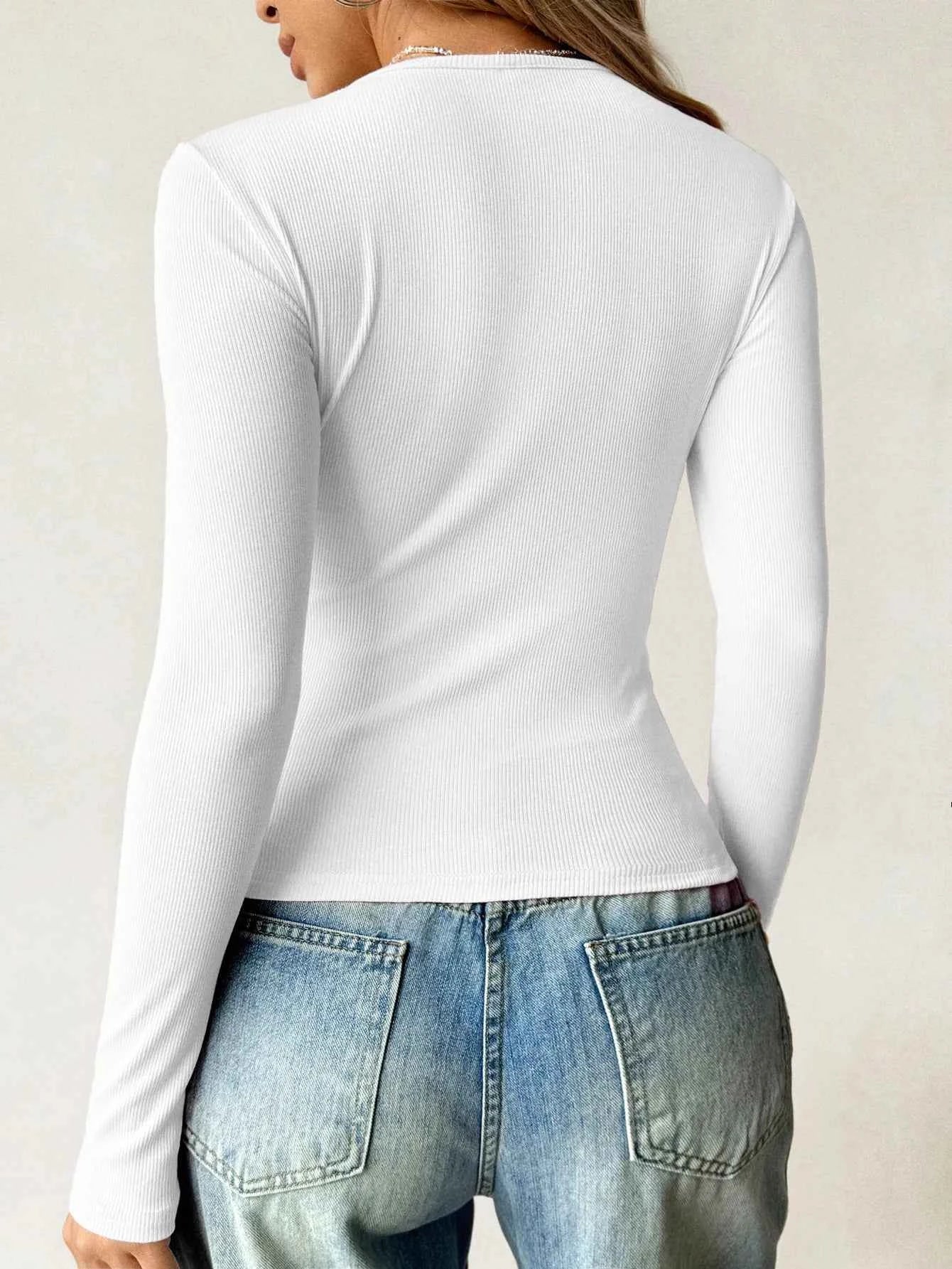Ribbed Knit Long Sleeve T-Shirt 4ec0b1e1-0eb2-4203-8856-94eec50f5a43-Max-Origin