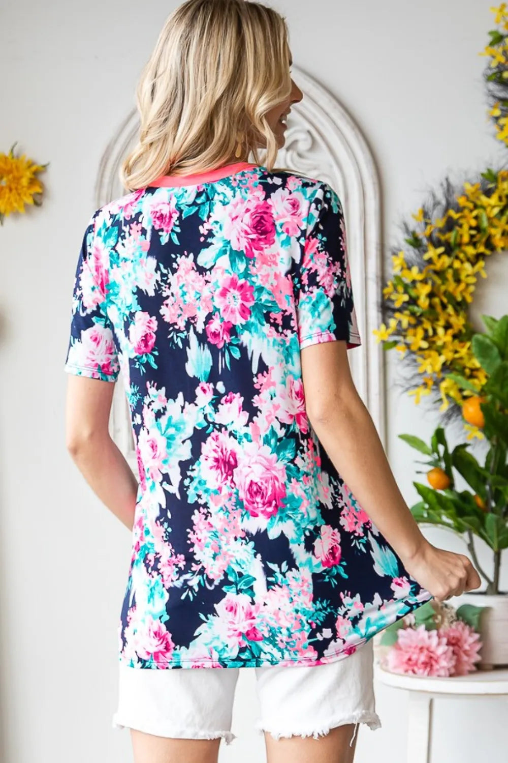 Heimish Full Size Floral V-Neck Short Sleeve T-Shirt 4ed1b7b5-90e8-47ac-937b-3ceab6ad754d-Max