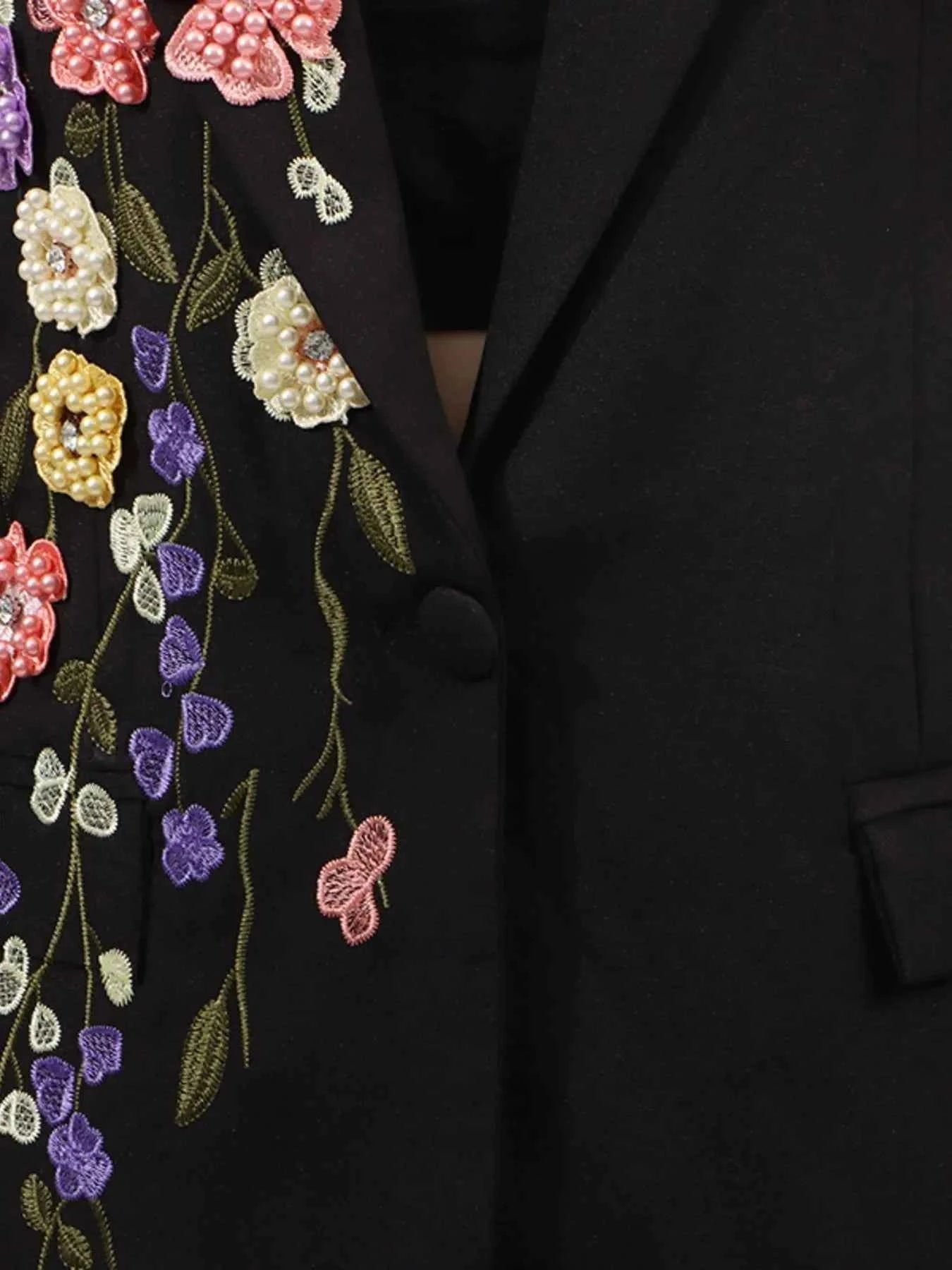 Pearl Detail Flower Lapel Collar Blazer 4f1393c0-1d9e-411d-8582-e67de6ad2ba0-Max-Origin