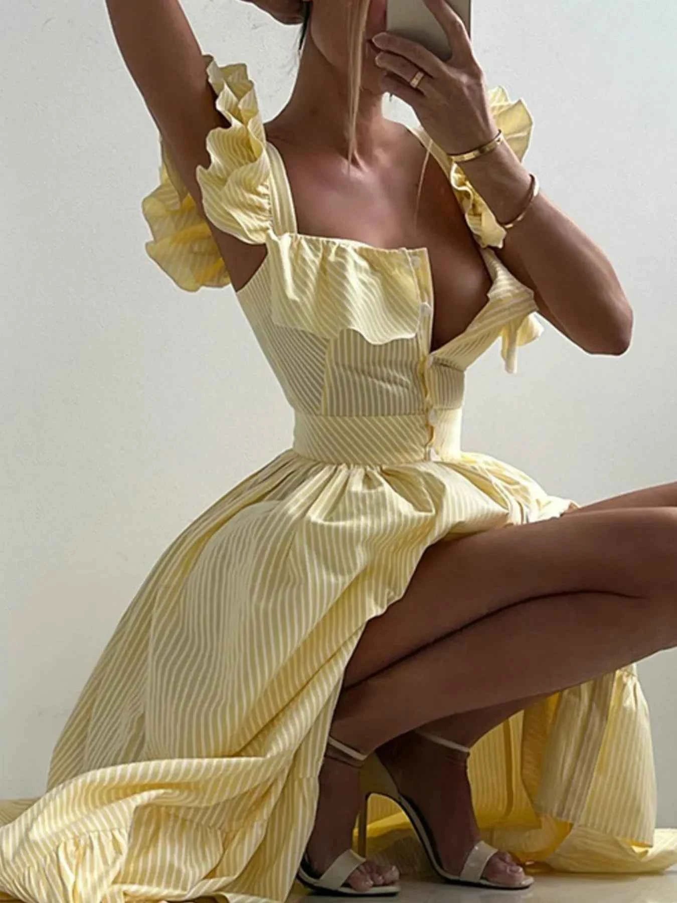 Ruffled Striped Square Neck Dress 4f573cea-6e9d-49e1-b5f1-d2925f00a853-Max-Origin