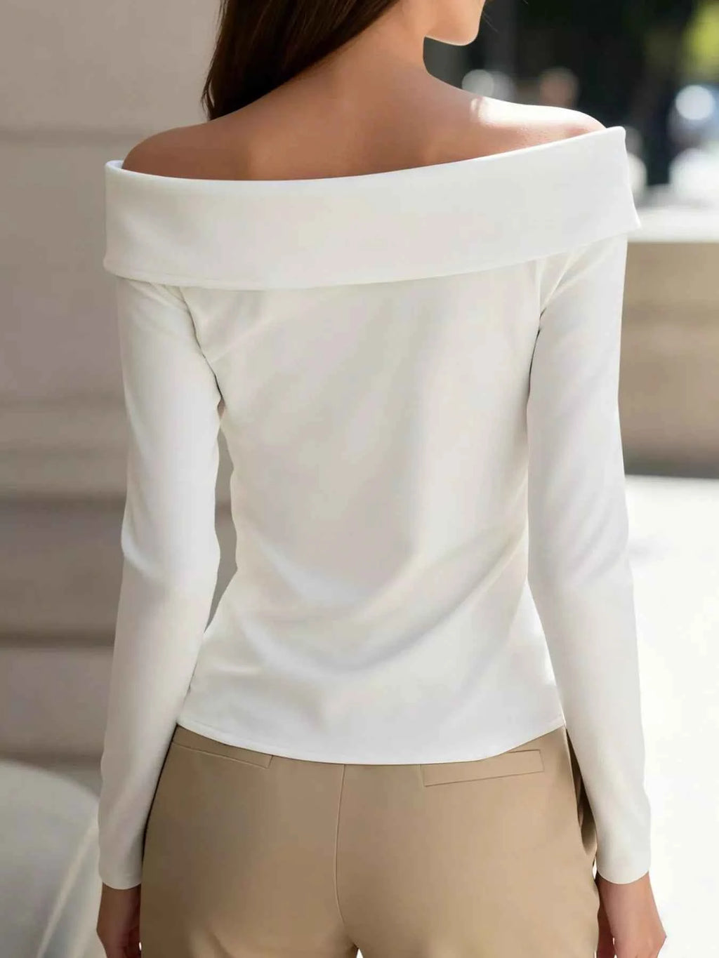 Off-Shoulder Button Decor Blouse 4f69ca72-0acb-4168-8219-4653db51df28-Max-Origin