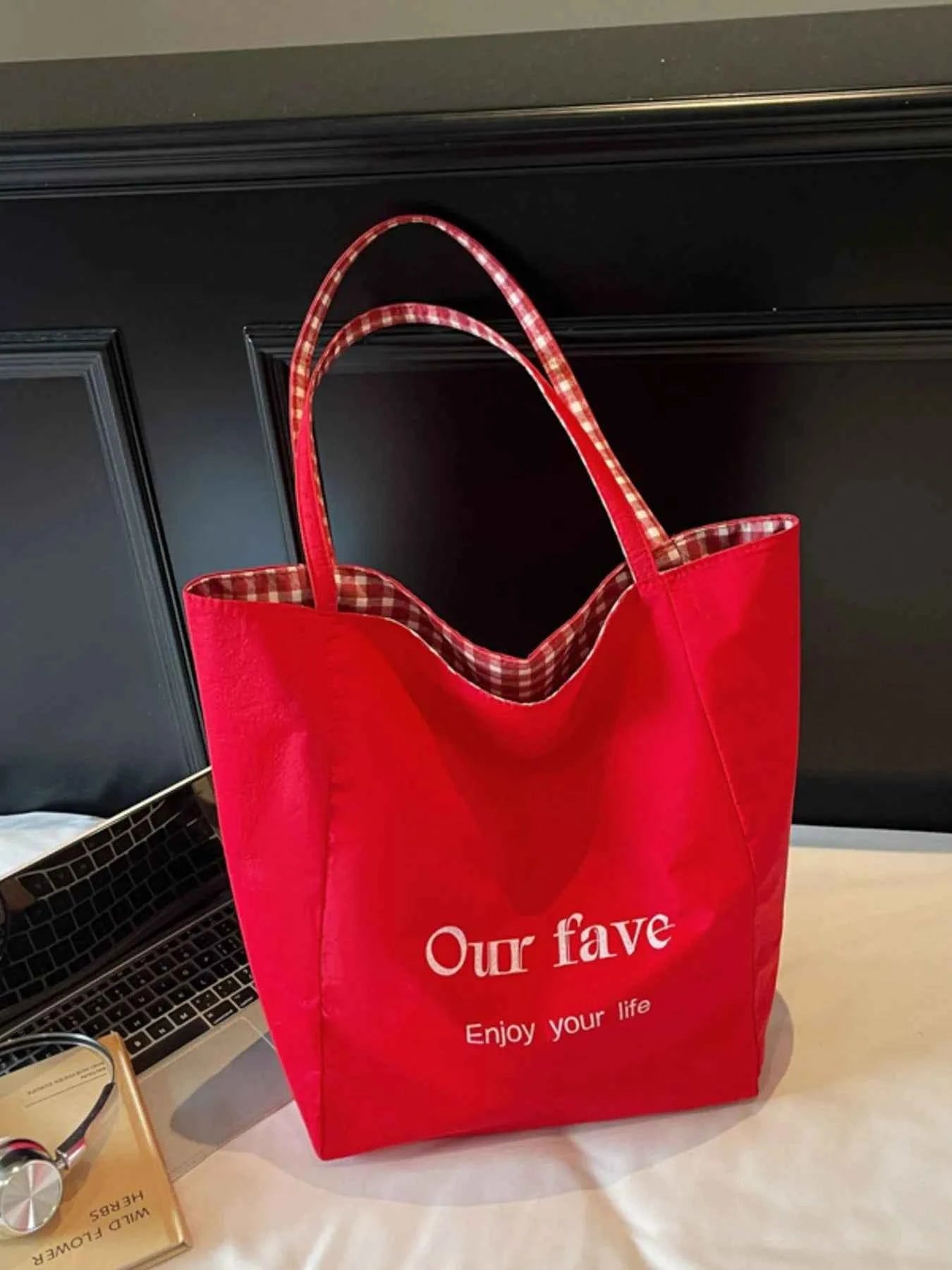 Plaid Pattern Tote Bag Burgundy One Size 4f77e1b8-4c2a-4010-a81f-38f6c6fd0add-Max-Origin
