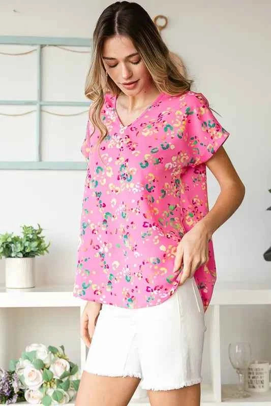 Heimish Full Size Animal print V-Neck Short Sleeve T-Shirt Plus Size 4f7b7377-11d7-40ba-ad27-3b13e7f83e09-Max