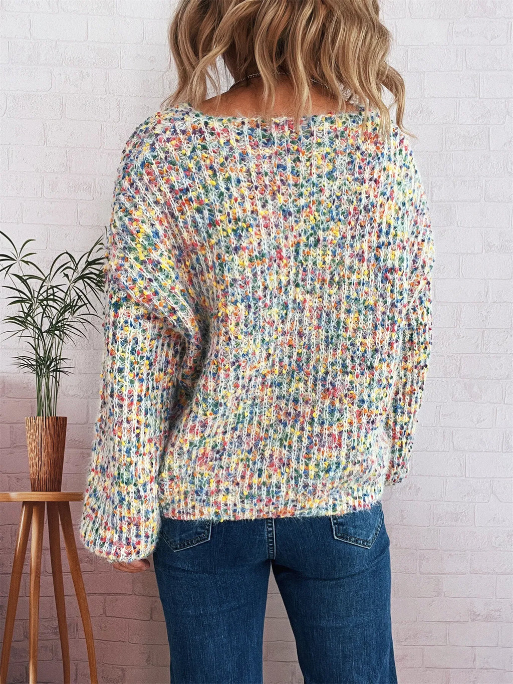 Colorful Long Sleeve Sweater 4f93b11dfa5a4e829f05bcf3bddc39ca-Max-Origin