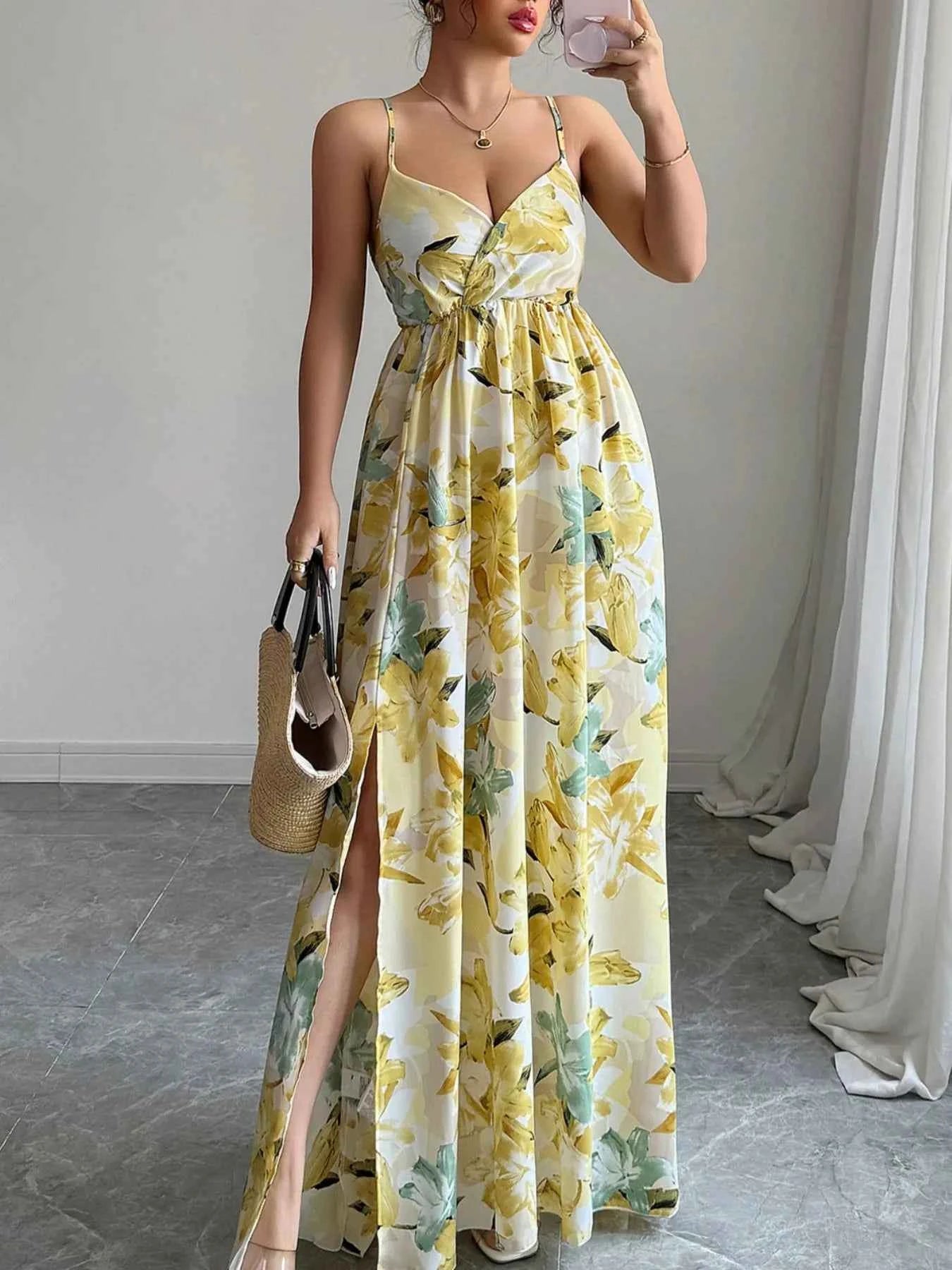 Floral Print Maxi Cami Dress with Side Slit 4f9ae0e9-2c02-4373-867d-1c49234d67df-Max-Origin
