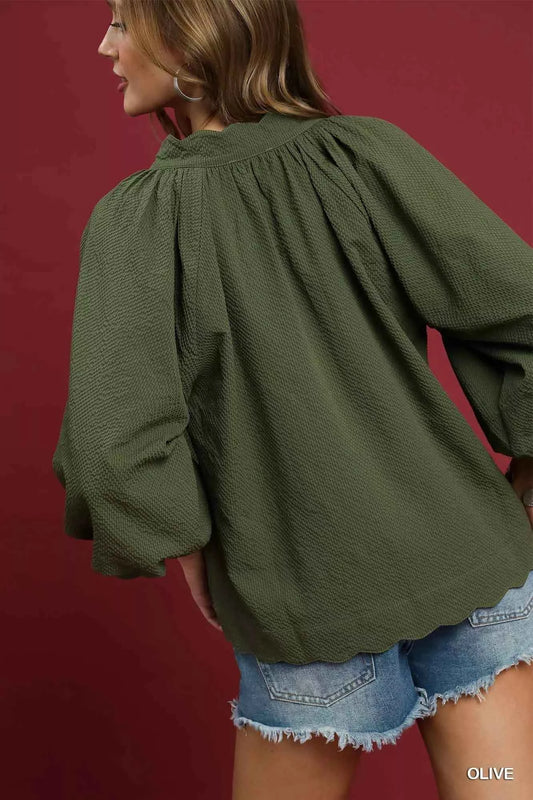 Full Size Textured Notched Balloon Sleeve Blouse Plus Size 500ce1e7-a178-4438-87ee-22d6c50eb596-Max-Origin