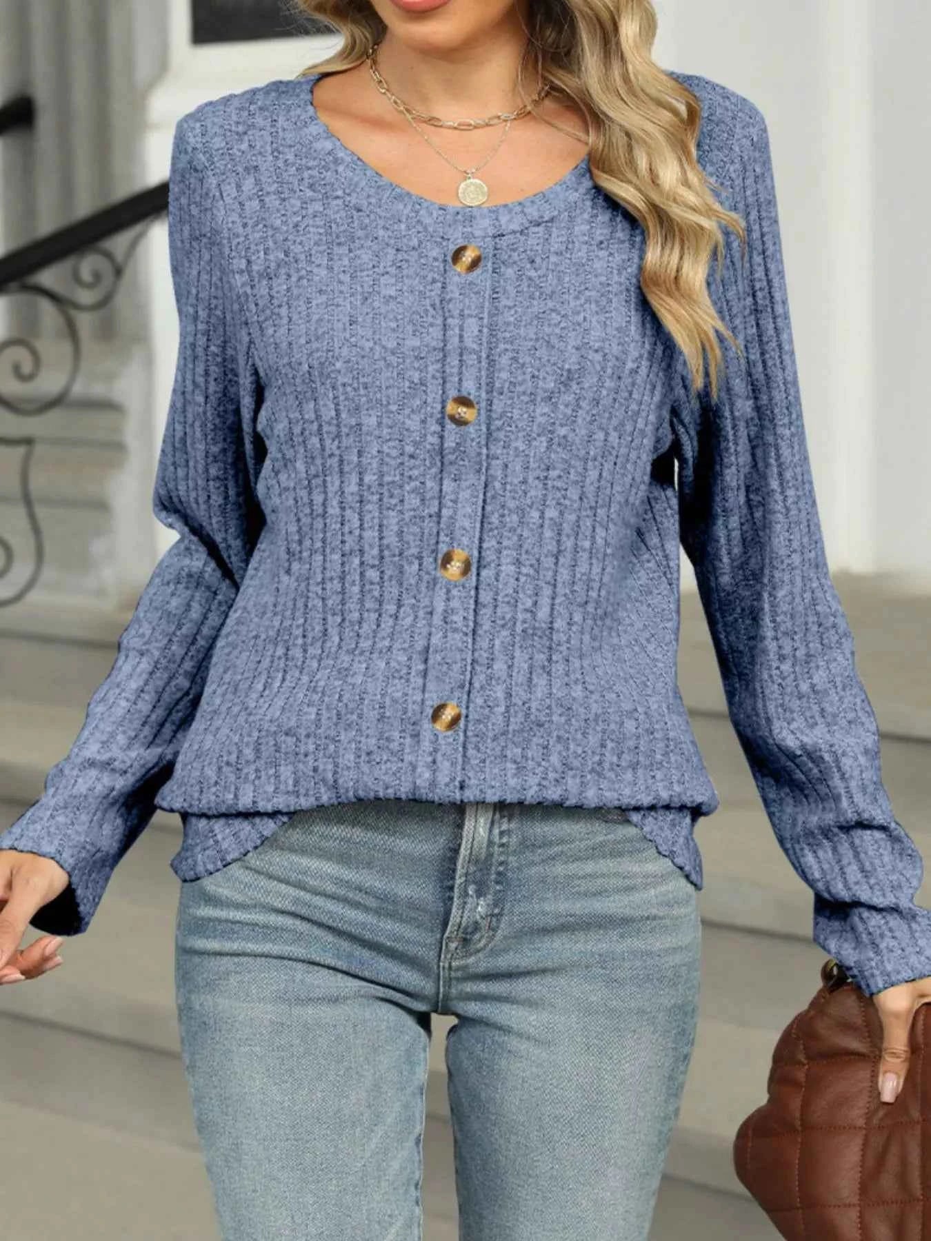Ribbed Round Neck Long Sleeve Top 502d817e-d9e6-40ec-9cb4-62c2e21ab078-Max-Origin