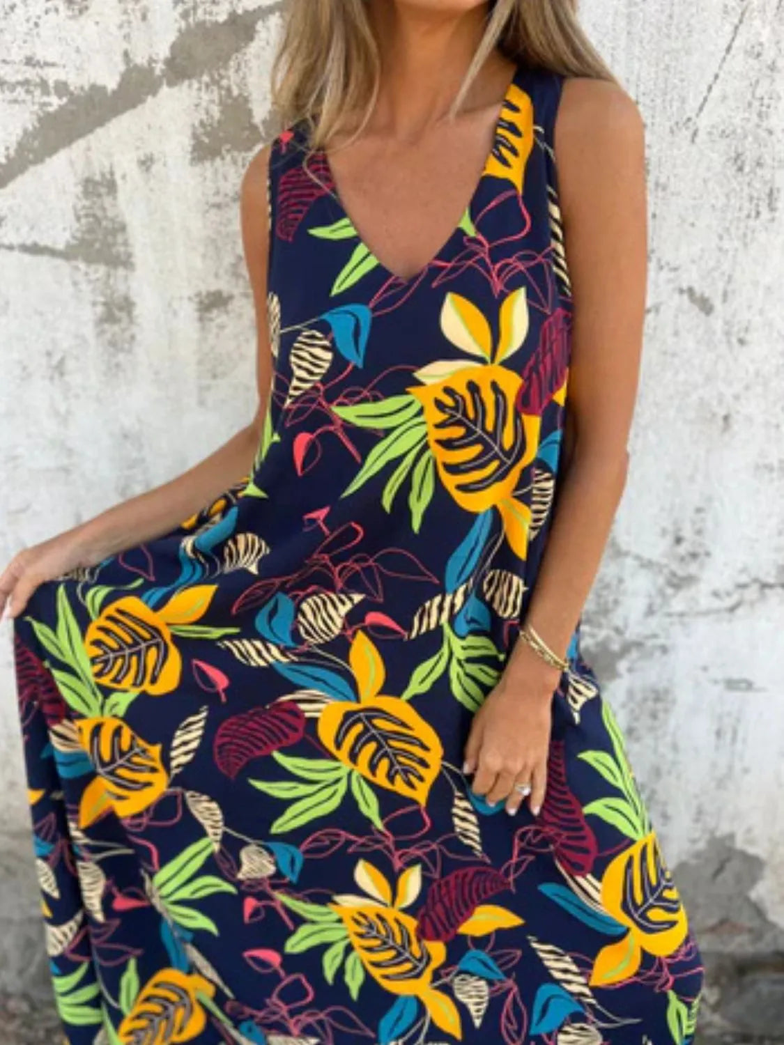 Full Size Printed V-Neck Sleeveless Dress Plus Size Dark Blue 505c8f93-7dde-4240-9ecf-2dd3747f05db-Max-Origin