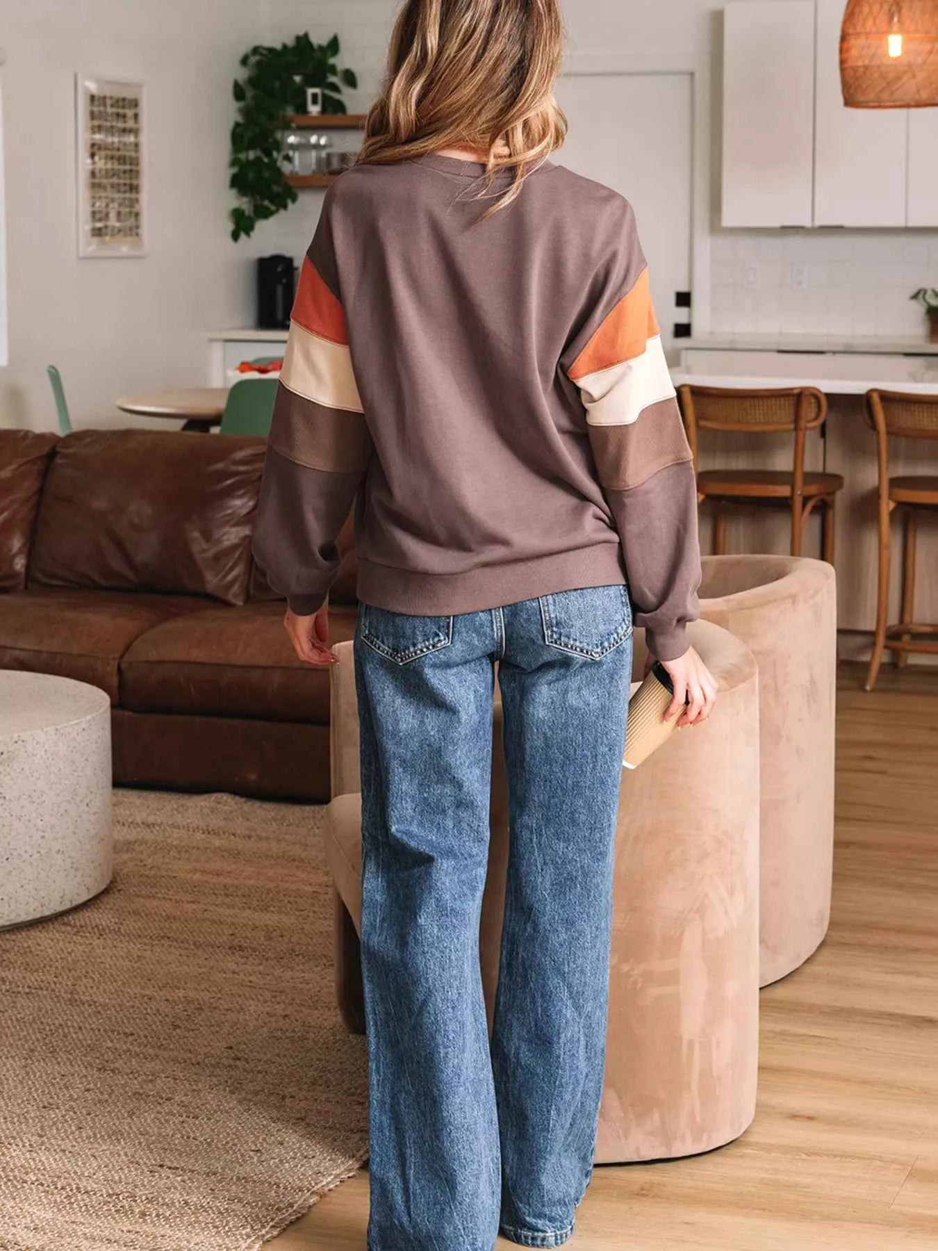 Sequin Bow Pumpkin Round Neck Sweatshirt 506f713e3365447ab8b6bf9637fe2446-Max-Origin