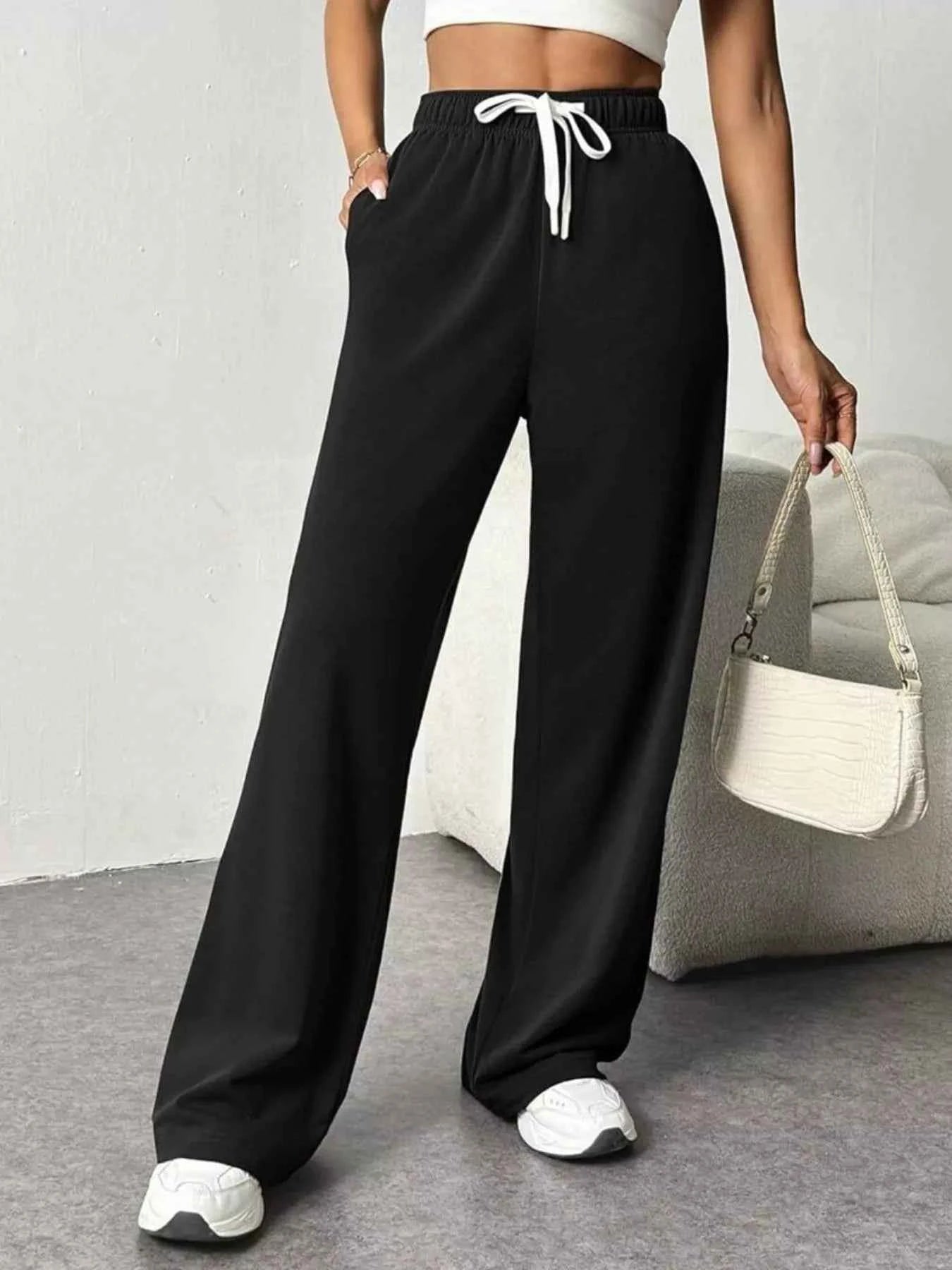 Drawstring Wide Leg Pants Black 5099a8ba-e8ee-4bda-adb4-44b9b5032343-Max-Origin