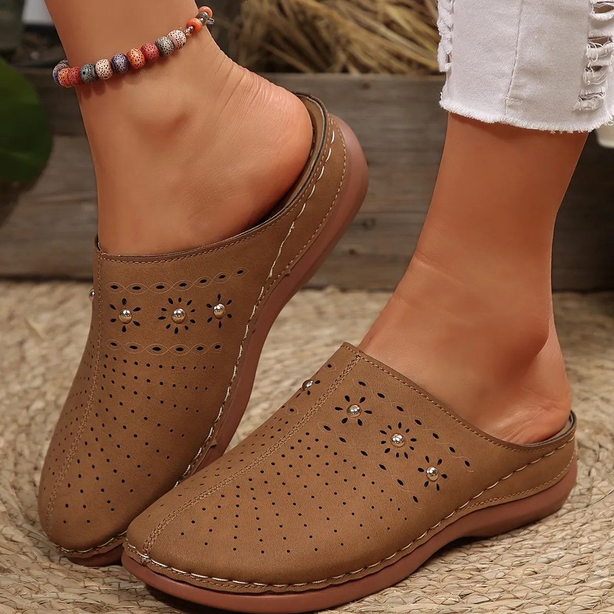 Round Toe Platform Loafers Brown 509ee90c-9683-430e-ab5f-896f3818a542-Max-Origin