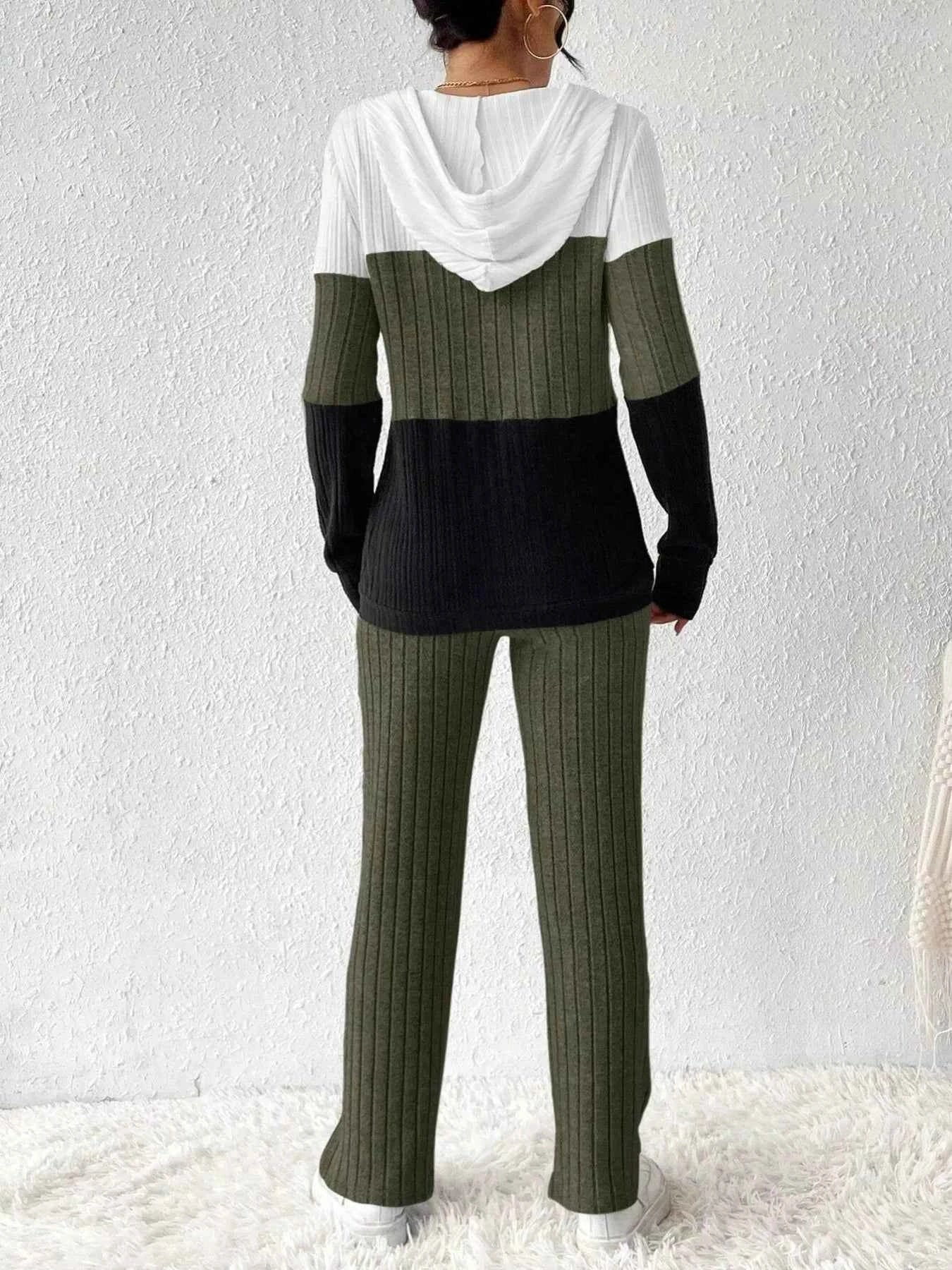 Color Block Half Zip Hooded Top and Pants Set 50d07212db764871aa2ddb9a5223cd97-Max-Origin