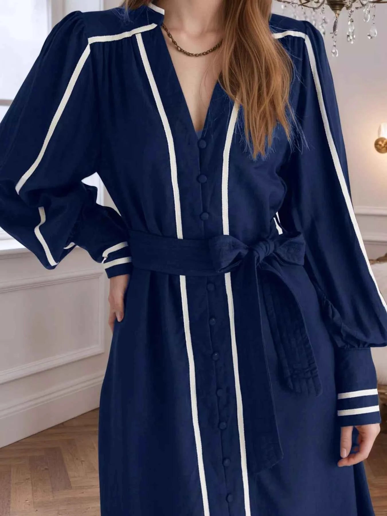 Notched Lantern Sleeve Dress 50fc8b32a0bf46d4aad3157745f62521-Max-Origin