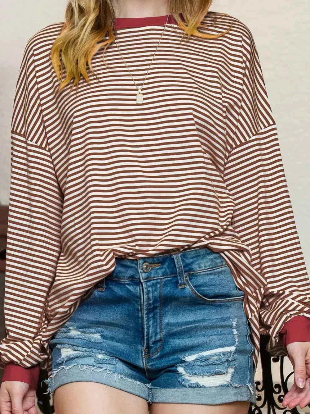 Contrast Striped Long Sleeve Sweatshirt 511fd0be-1966-46dc-a76b-027f97325373-Max