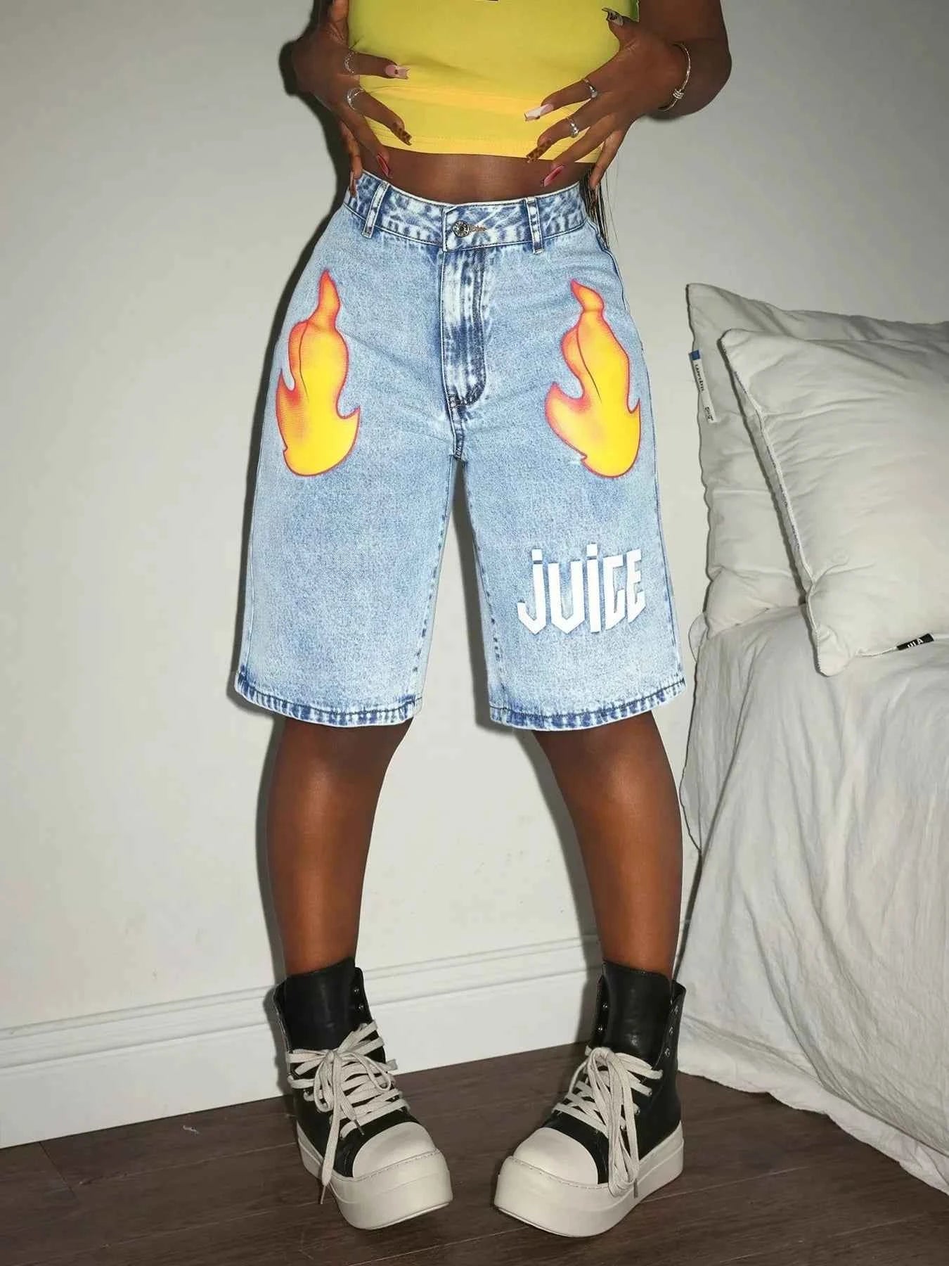 High-Waisted Denim Shorts 51220b2ad4fc4f4293dedc4709c56336-Max-Origin