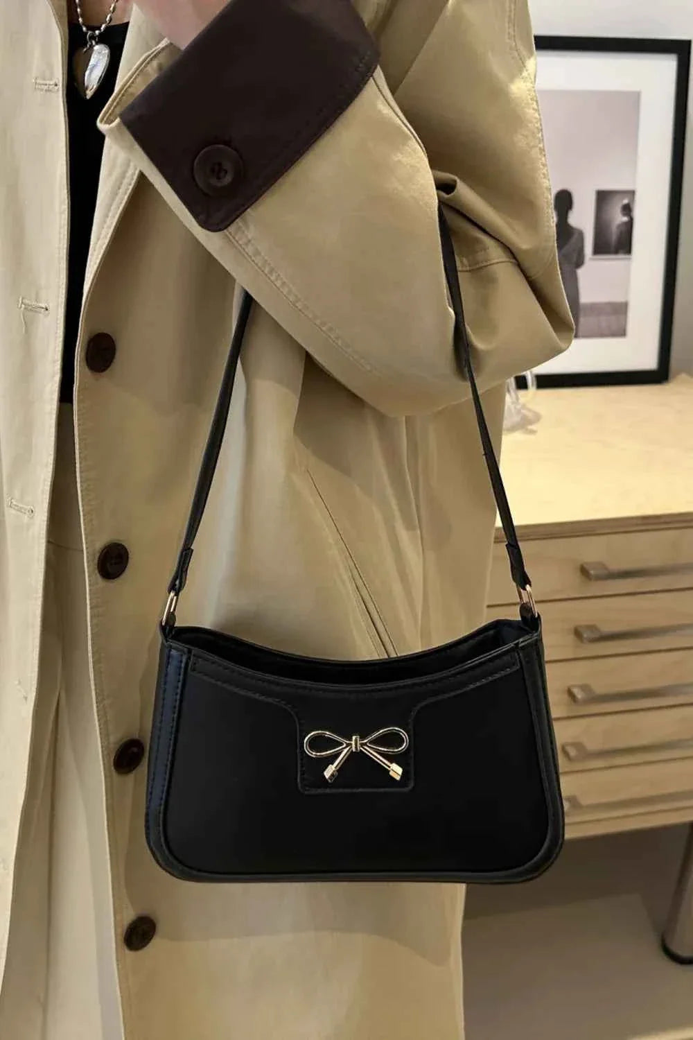 Bow Trim PU Leather Shoulder Bag 5146f525-44a5-41dd-b3e4-c5b1d2a11431-Max