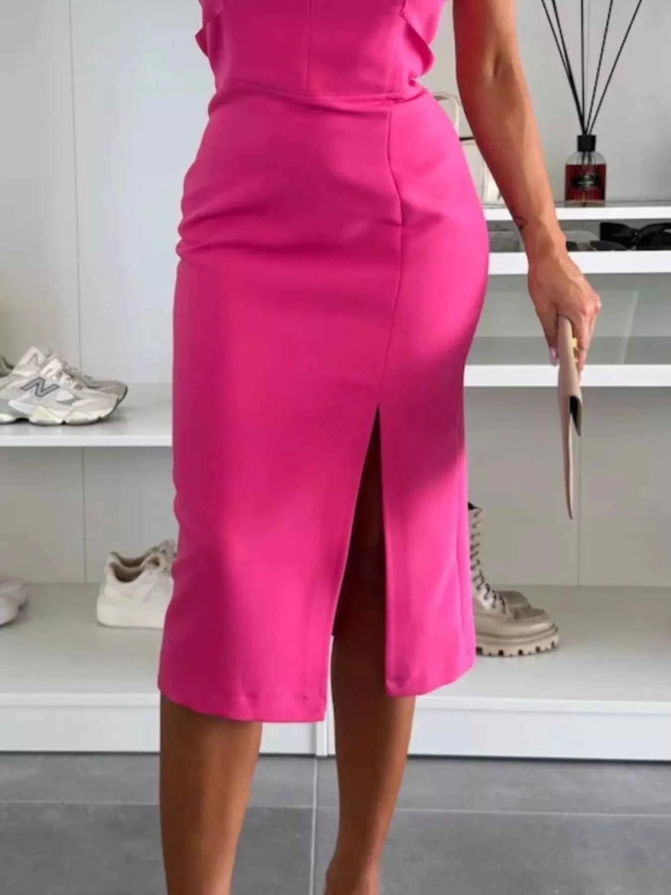 Full Size Slit Round Neck Sleeveless Dress Plus Size 5169228c-b818-4acd-9781-24d0de82583f-Max-Origin