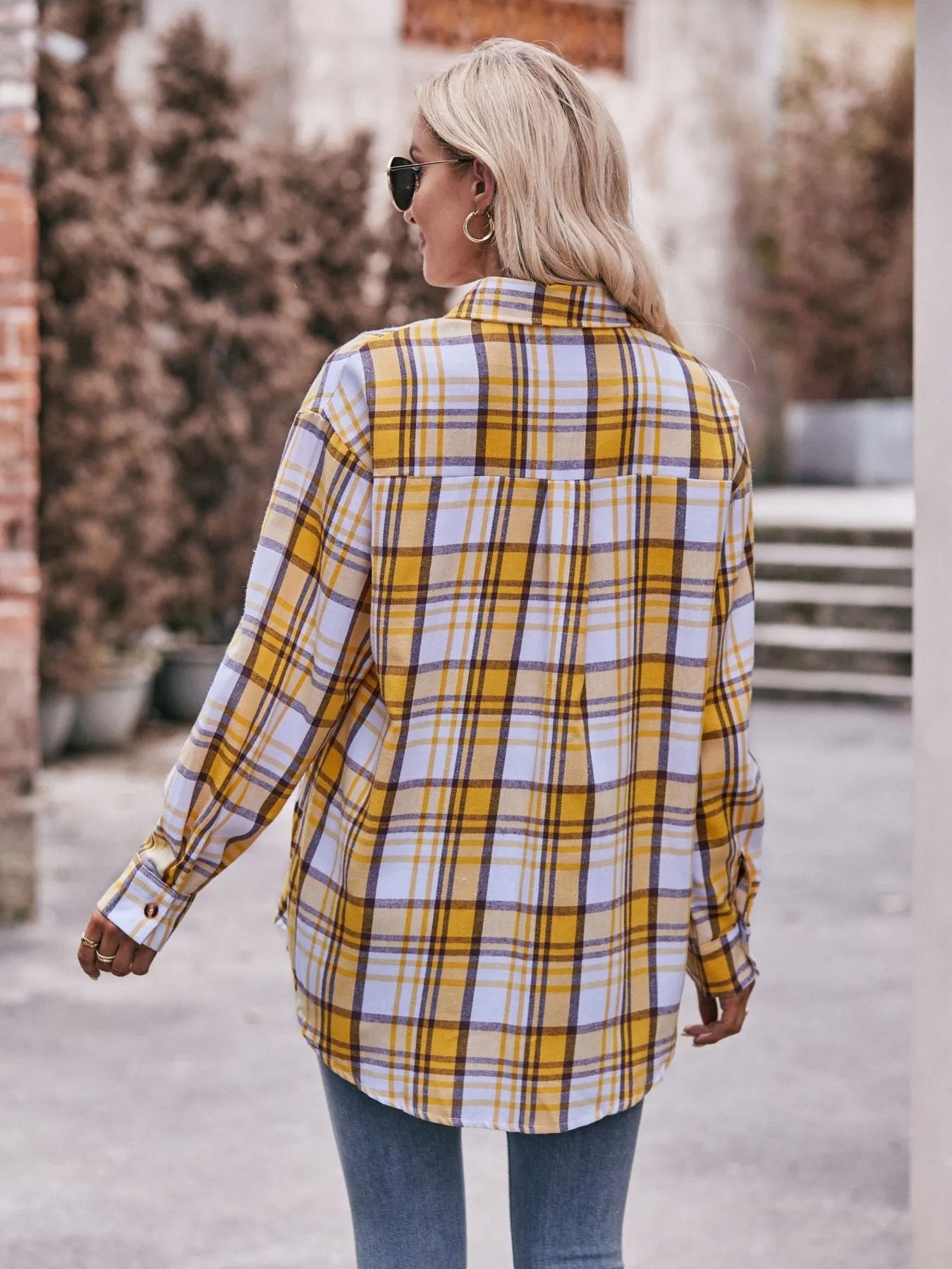 Plaid Button-Down Long Sleeve Shirt 51ce4c19ba254d0da67938058056de2a-Max-Origin