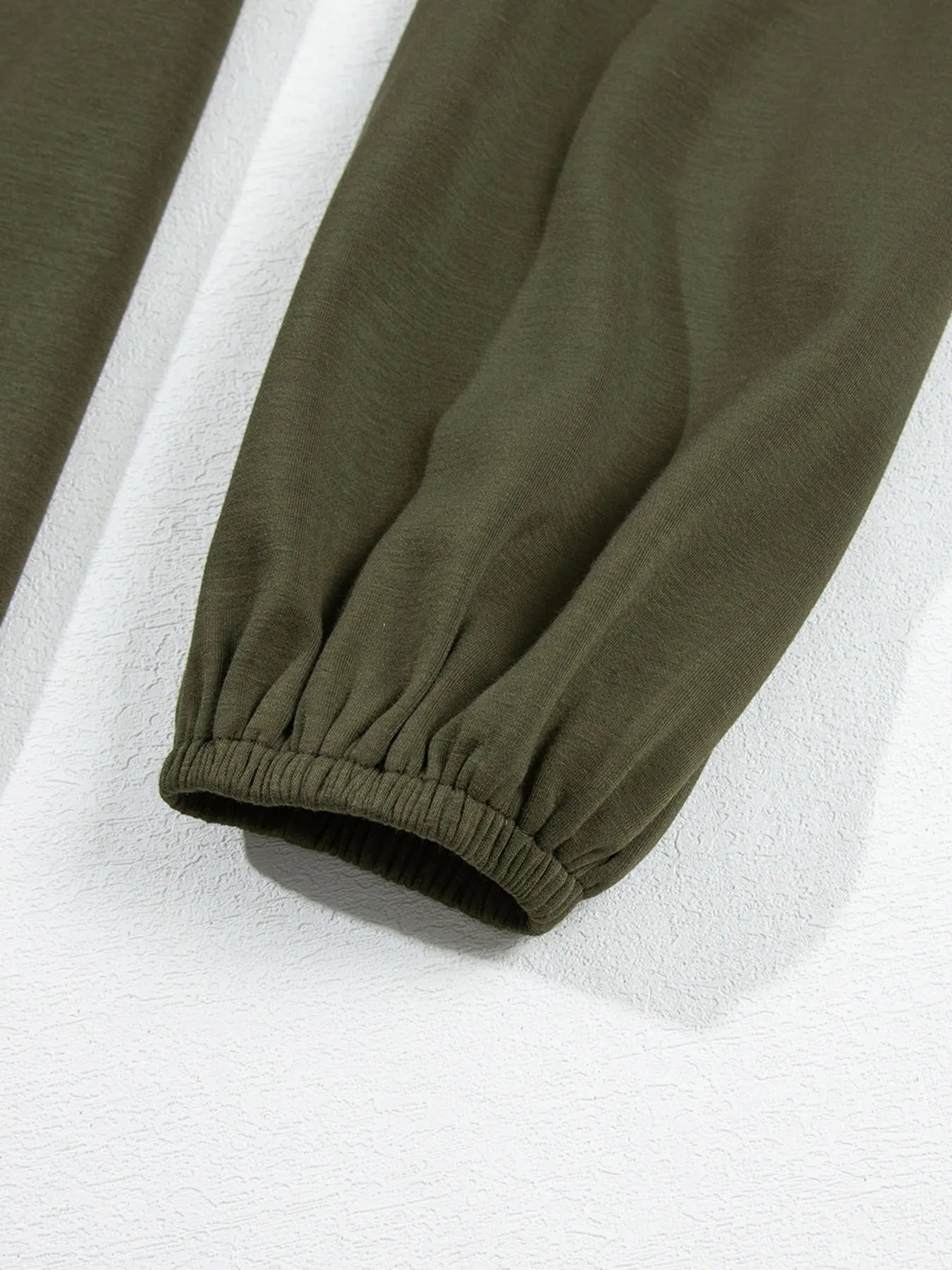 Solid Color Ruched Detail Long Sleeve Midi Dress 527025eda238455a9314798669c0405e-Max-Origin