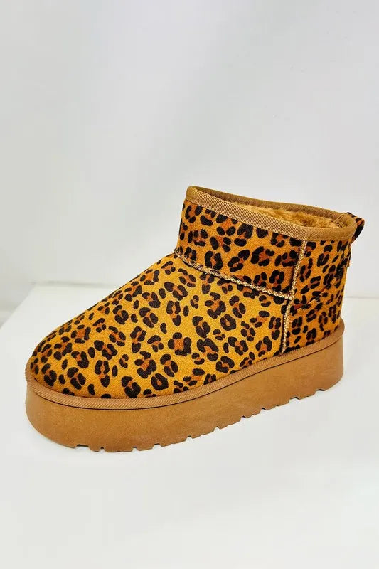 WILD DIVA Leopard Suede Round Toe Platform Booties 52705704-2b2b-435c-89bc-3081b5986a4a-Max