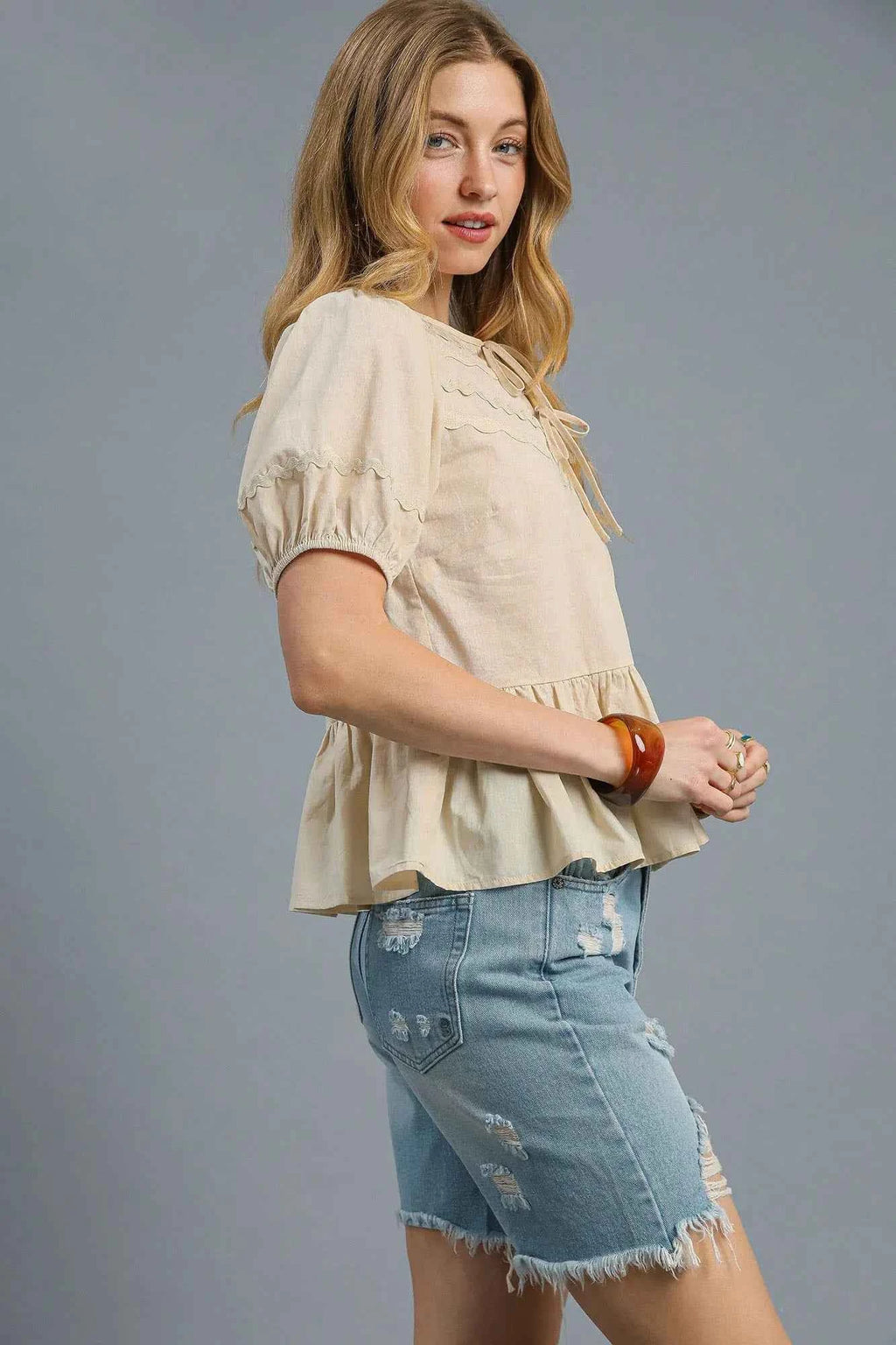 Umgee Tie Front Puff Sleeve Blouse 52ab9fe9-2437-4ccf-bcfe-e6d6cdc021f4-Max-Origin
