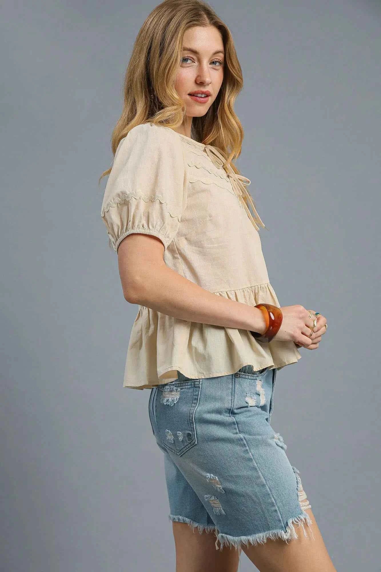 Umgee Tie Front Puff Sleeve Blouse 52ab9fe9-2437-4ccf-bcfe-e6d6cdc021f4-Max-Origin