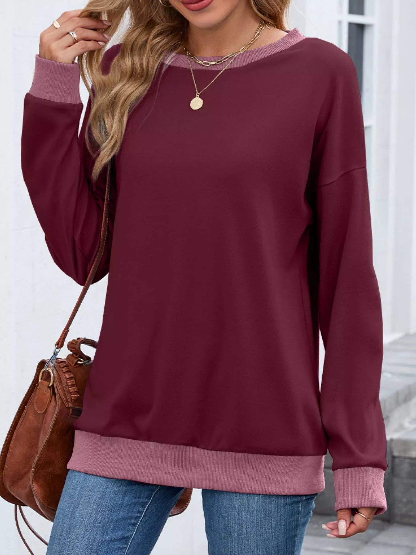 Contrast Trim Long Sleeve Sweatshirt 52acd623-2f10-4f29-a75b-2690ebc88a67-Max-Origin