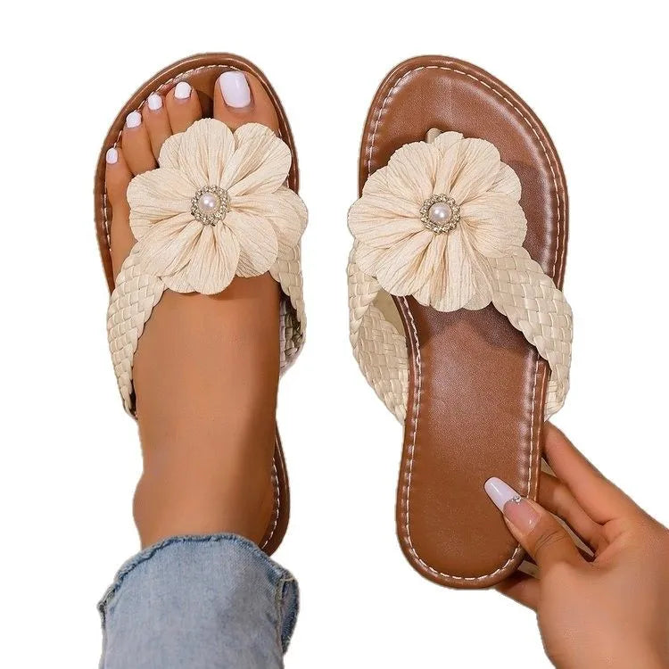 Toe Post Flats Sandals Beige 52c4b7a4-609c-44c5-8754-0a8287472fba-Max-Origin