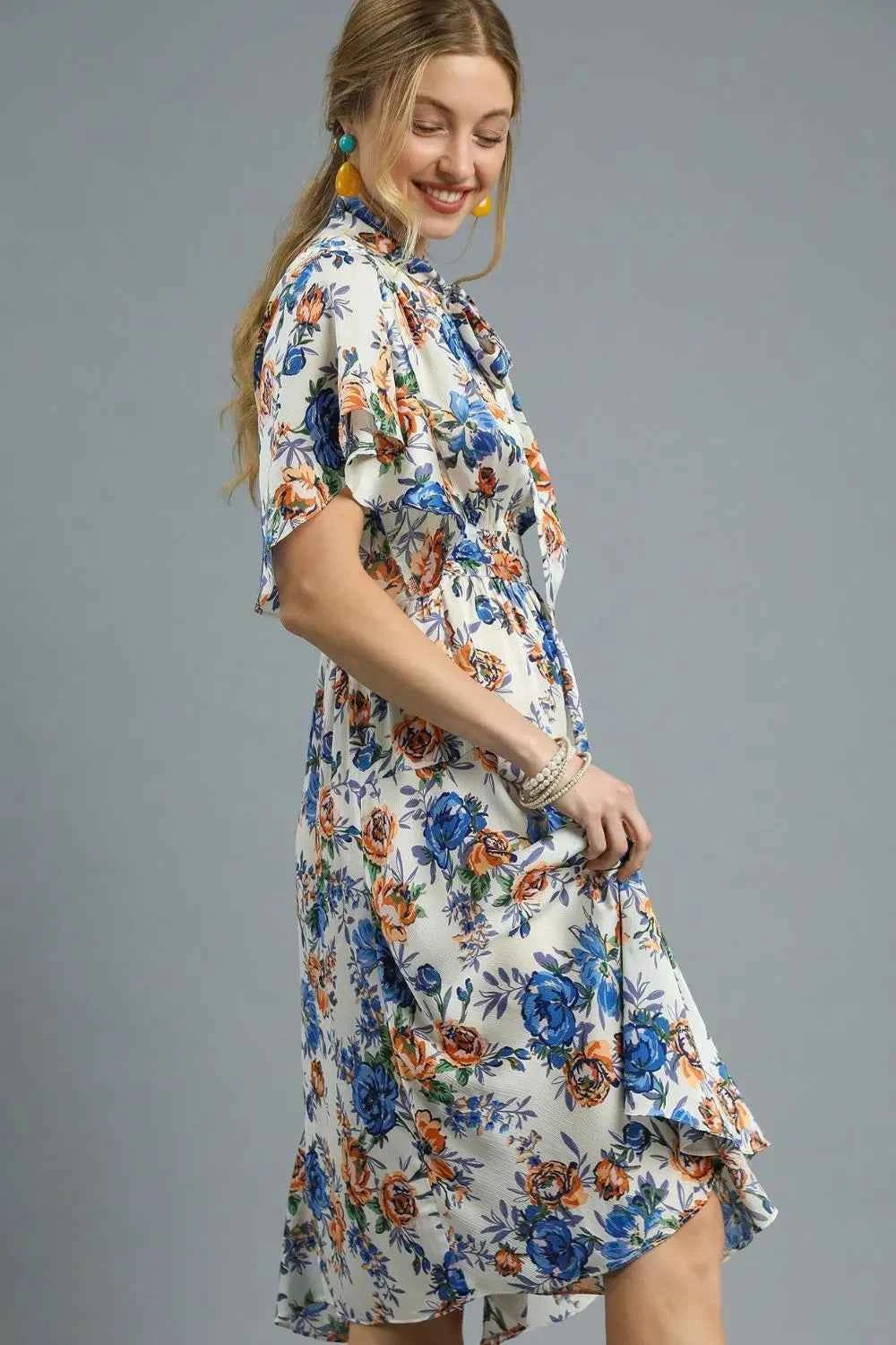 Umgee Floral Print Flutter Sleeve Dress 52da090b-5a89-4e6b-823f-91903a826d82-Max-Origin