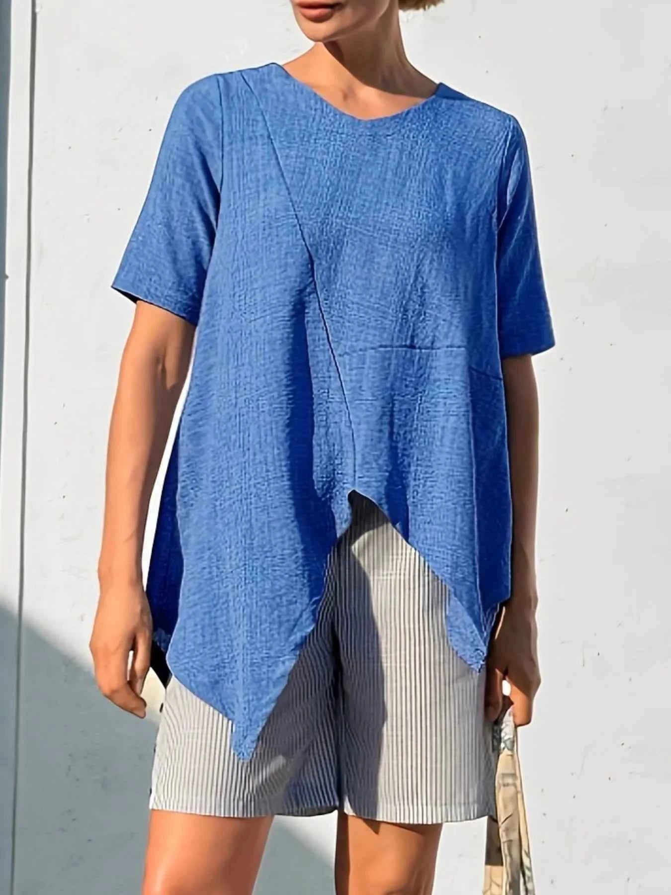 Asymmetric Hem Relaxed Fit T-Shirt 52dc2d55-c59e-4b91-9b87-cfa8737c8078-Max-Origin