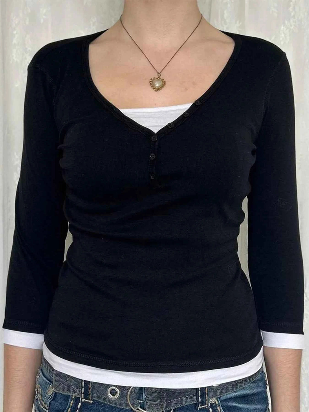 Contrast Trim Long Sleeve T-Shirt Black 5334f95e1f86491c83104e26c61f1d72-Max-Origin