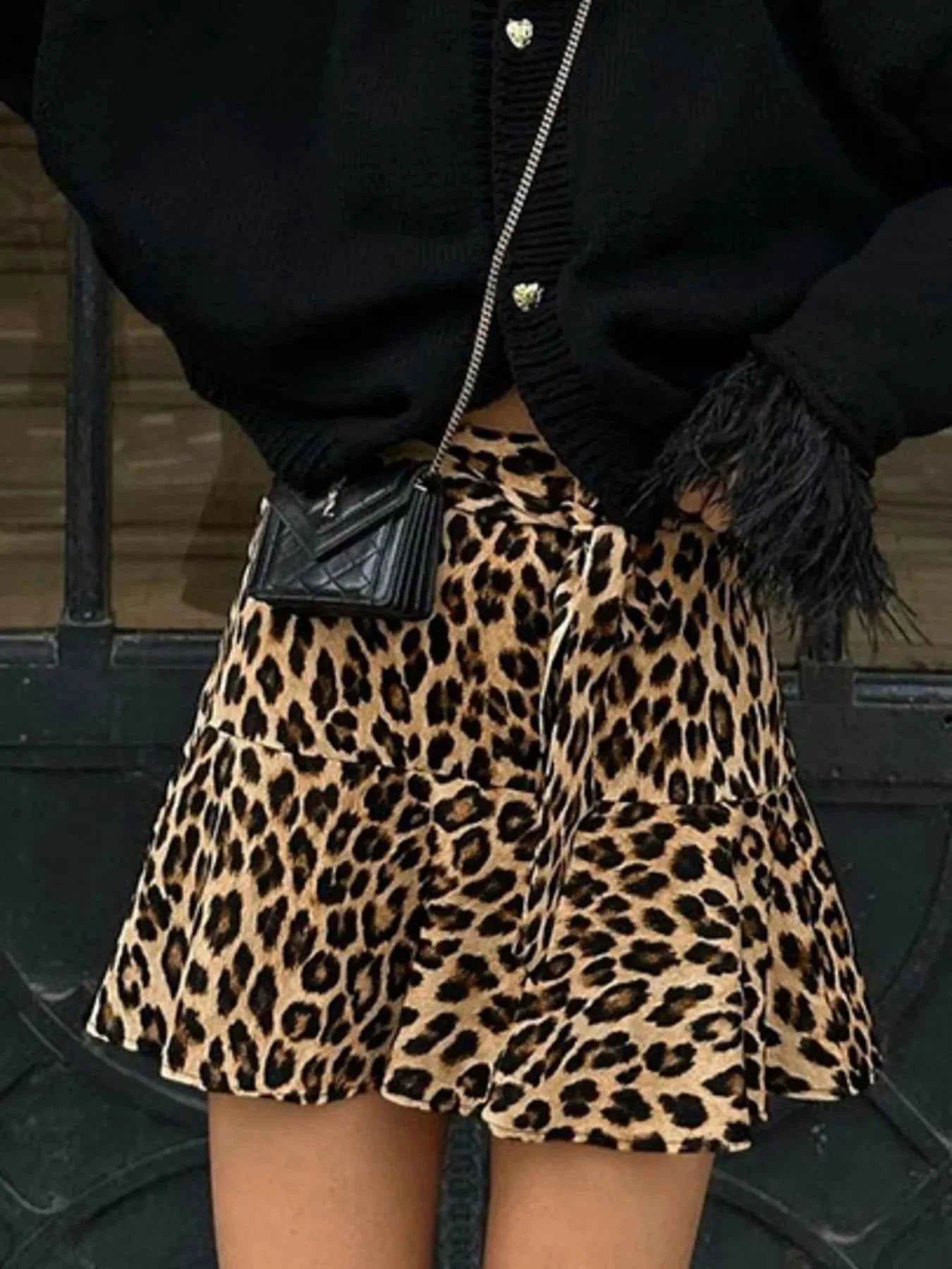 Leopard Print Mini Skirt 539c22a392ea4c708d24b3a71c9154fc-Max-Origin