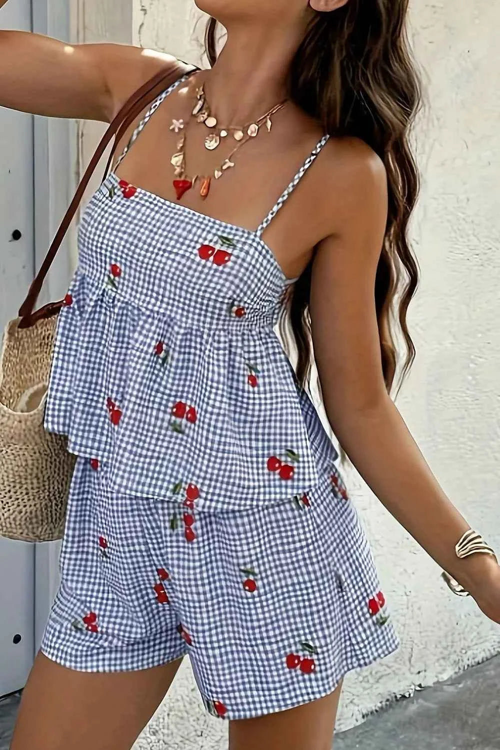 Floral Gingham Print Cami and Shorts Two-Piece Set 53a3ea90-f998-4843-9a82-bd10ff64a452-Max-Origin
