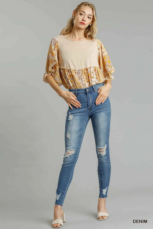Distressed Skinny Jeans with Edge Detail 53cdc9df-8627-4036-ad3f-6ec218054db9-Max-Origin