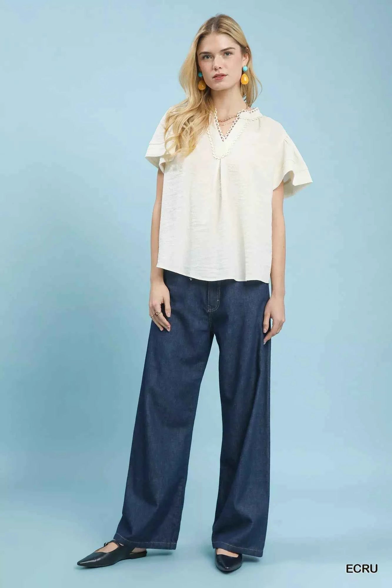 Umgee Seersucker Short Sleeve Top with Lace Trim 53d0aad8-8b74-4019-a74e-c3dd74fbce55-Max-Origin