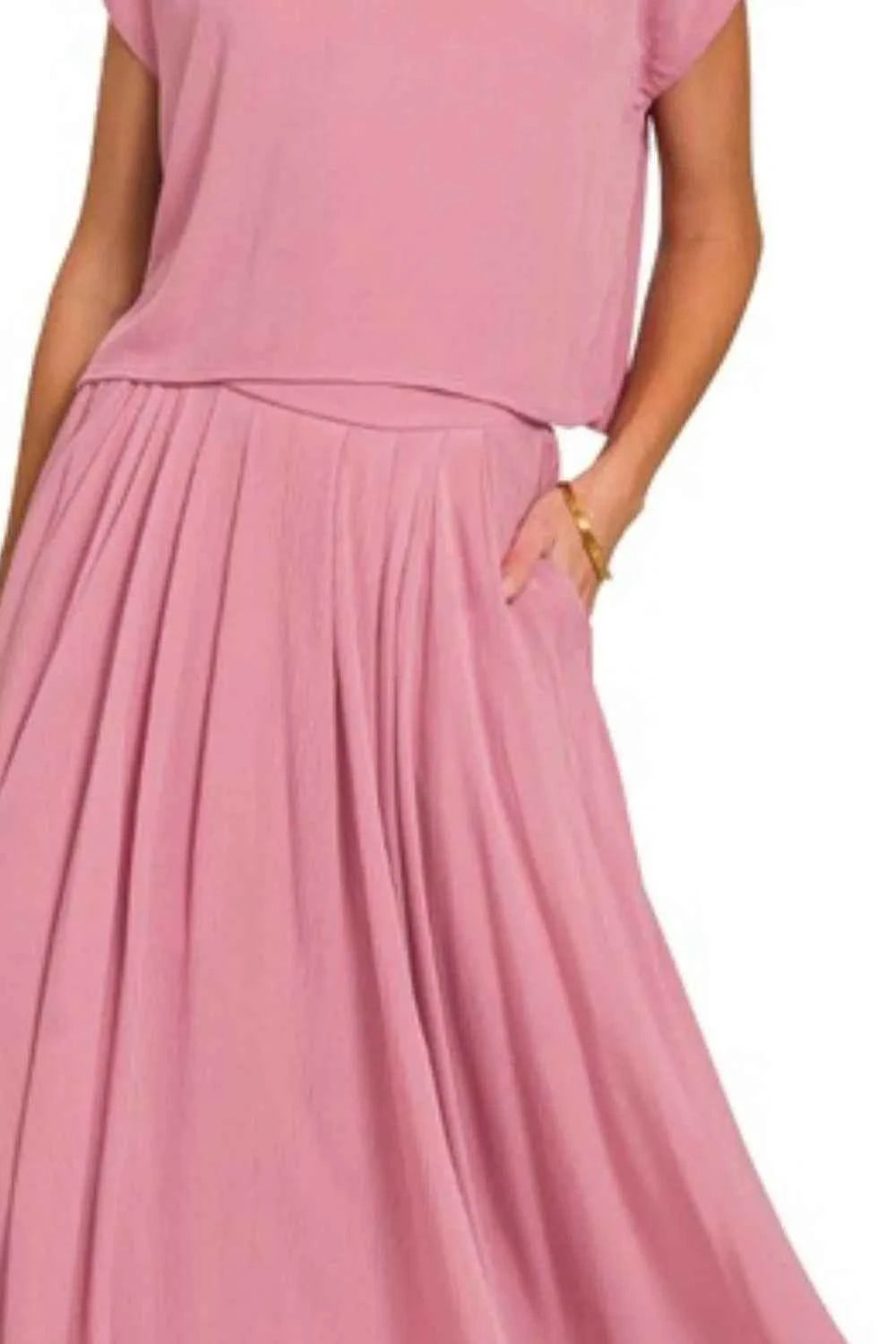 Zenana Woven Crinkle Gauze Crop Tee and Skirt Set 53d59a7d-6ac9-4d21-aa84-e03fa08889d3-Max-Origin
