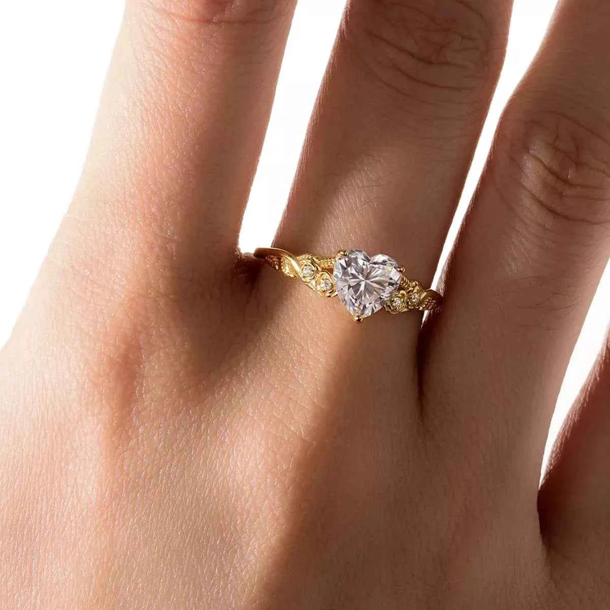 1.5 Carat Moissanite 925 Sterling Silver Heart Ring 53e489a6-181f-466f-a9a6-92d78f520a75-Max-Origin
