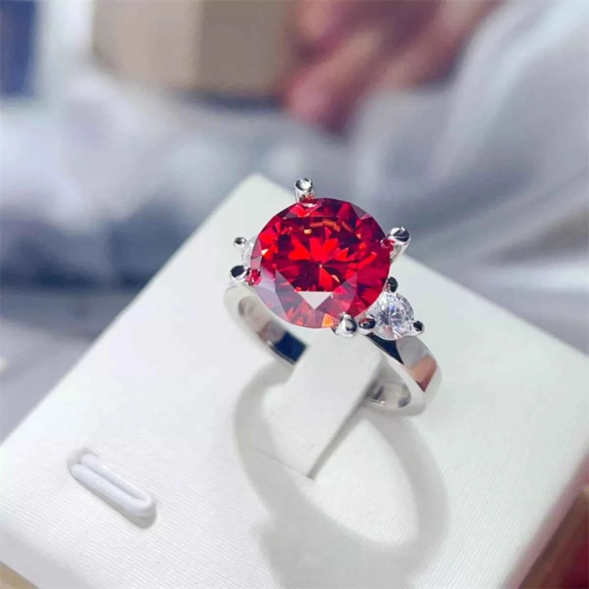 5 Carat Moissanite 925 Sterling Silver Ring 53eefb31-62df-465d-97e1-4b5657080222-Max-Origin