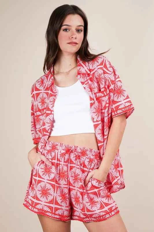 VERY J Full Size Tropical Printed Shirt Top and Shorts Set Plus Size 53fed30fc0614c7c87d5b9ab091a42a1-Max-Origin