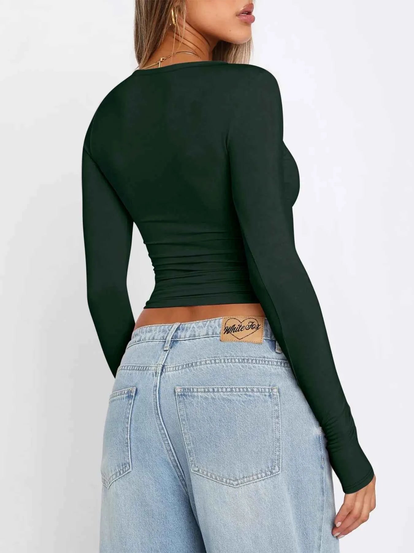 Long Sleeve Cropped T-Shirt 54c8e470-1c0c-41ca-862c-5595a6238dcc-Max-Origin