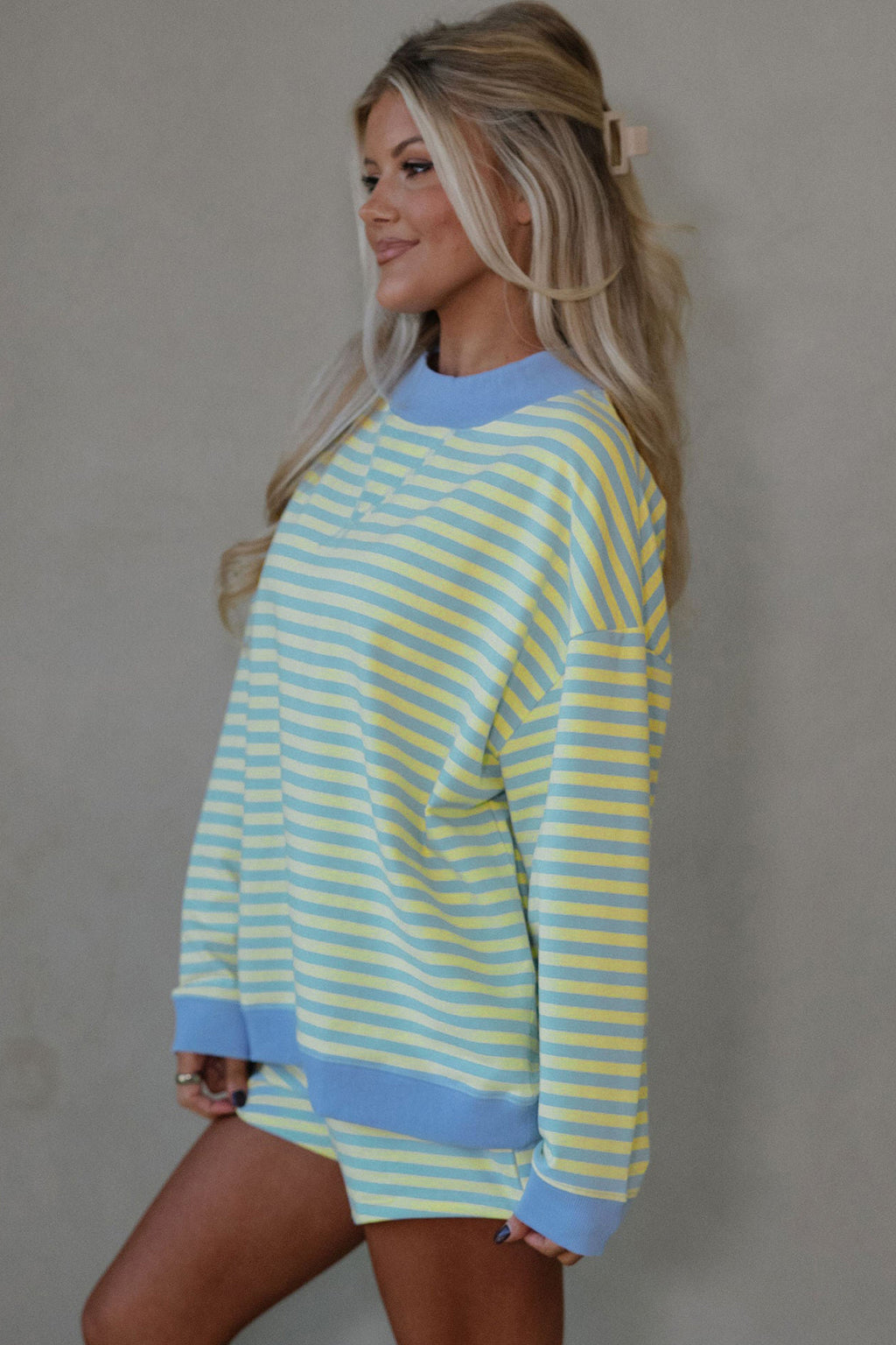 Yellow Stripe Color Block Detail Long Sleeve Pullover Elastic Waist Pull On Shorts 2pcs Set 54dacf007dd57436
