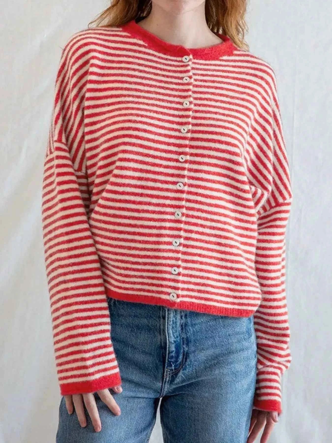 Striped Button Front Long Sleeve Cardigan 5545154c-c298-44a8-8f48-2de60955060d-Max-Origin
