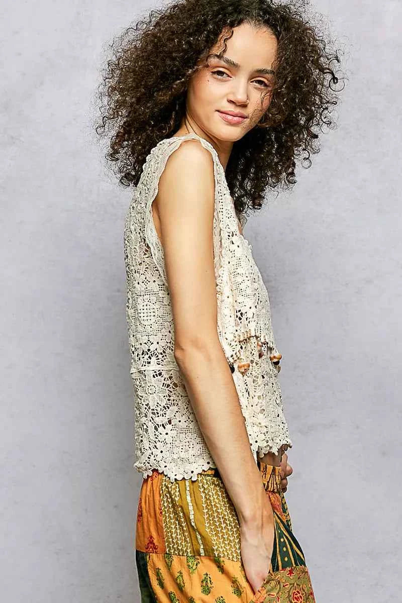 POL Lace Trim Openwork V-Neck Crochet Tank with Scalloped Edge 5572eaaa-038b-4749-ab10-ed2cc1648f1b-Max-Origin