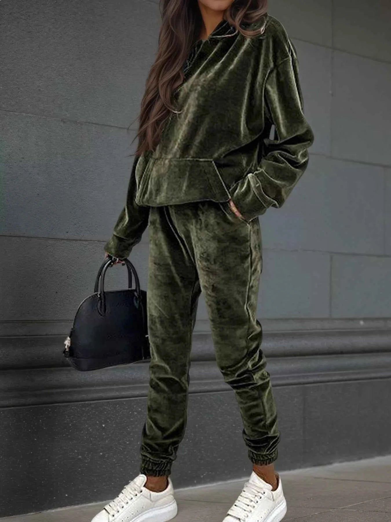 Velvet Long Sleeve Hoodie and Pants Set 55aca41f4ea44b7288b07f305224e08d-Max-Origin