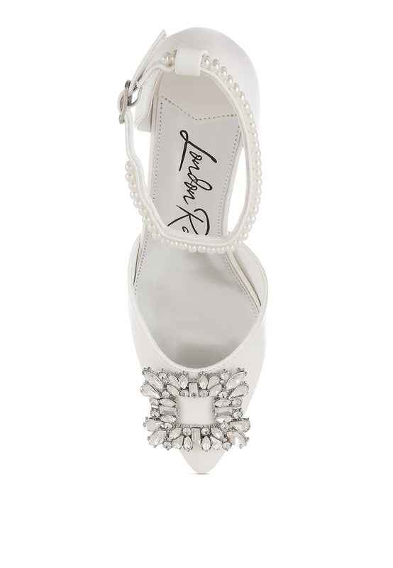 Onkana Diamante Brooch Kitten Heel Sandals 55b7a03c-5ac6-44c6-8918-f3287d9b3f6f_0c4969e3-0f8e-459d-991c-50663ec4e970