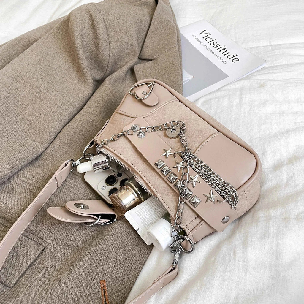 Buckle Detail Shoulder Bag with Star Embellishments 560d59845519484da8e4f92f4005545c-Max-Origin