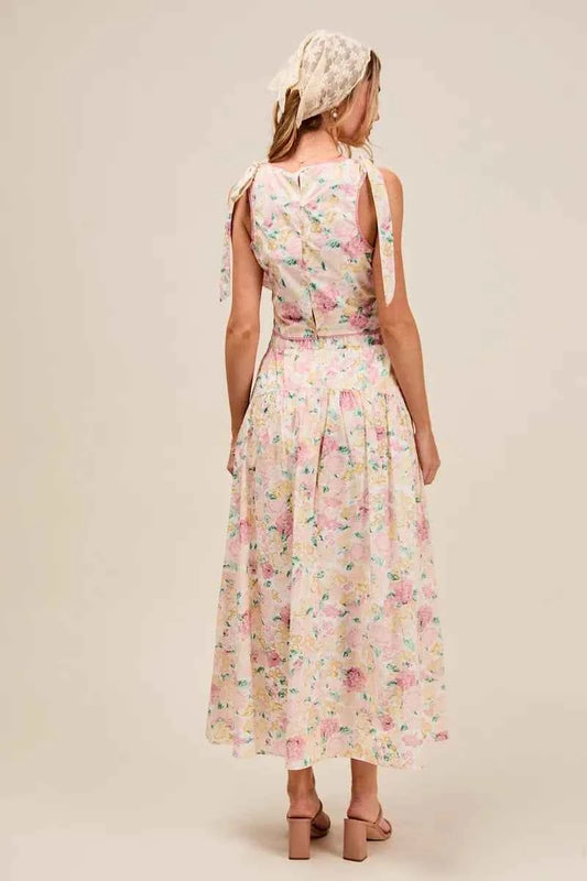 Floral Printed Woven Shoulder Bow Tie Top and Skirt Set 565f90016b4e4c1e9e75a78db6c8a6a1-Max-Origin