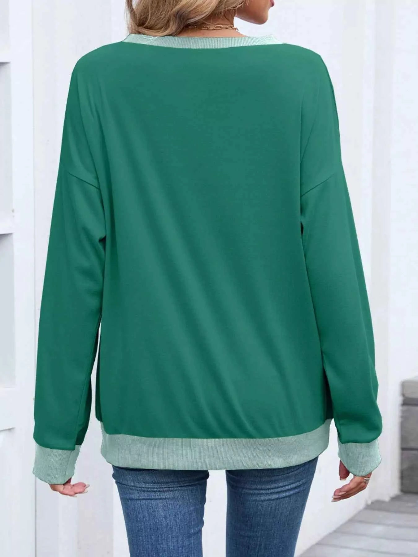 Contrast Trim Long Sleeve Sweatshirt 56bd35af-4e31-402f-96f1-a29c91befd24-Max-Origin