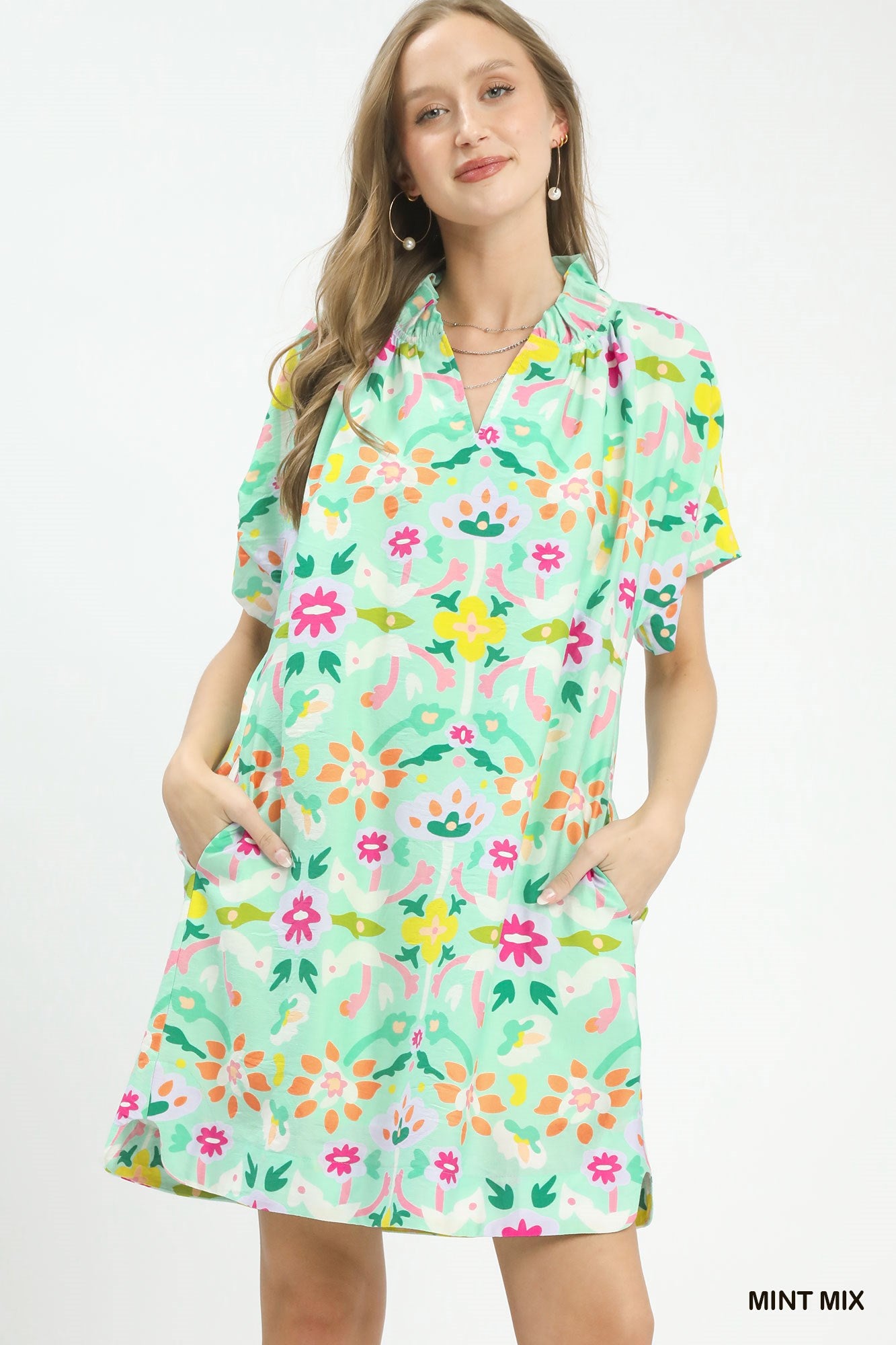 Umgee Abstract Floral Shift Dress MINT MIX 56bdad96-c768-4176-be40-f782cc43d768-Max